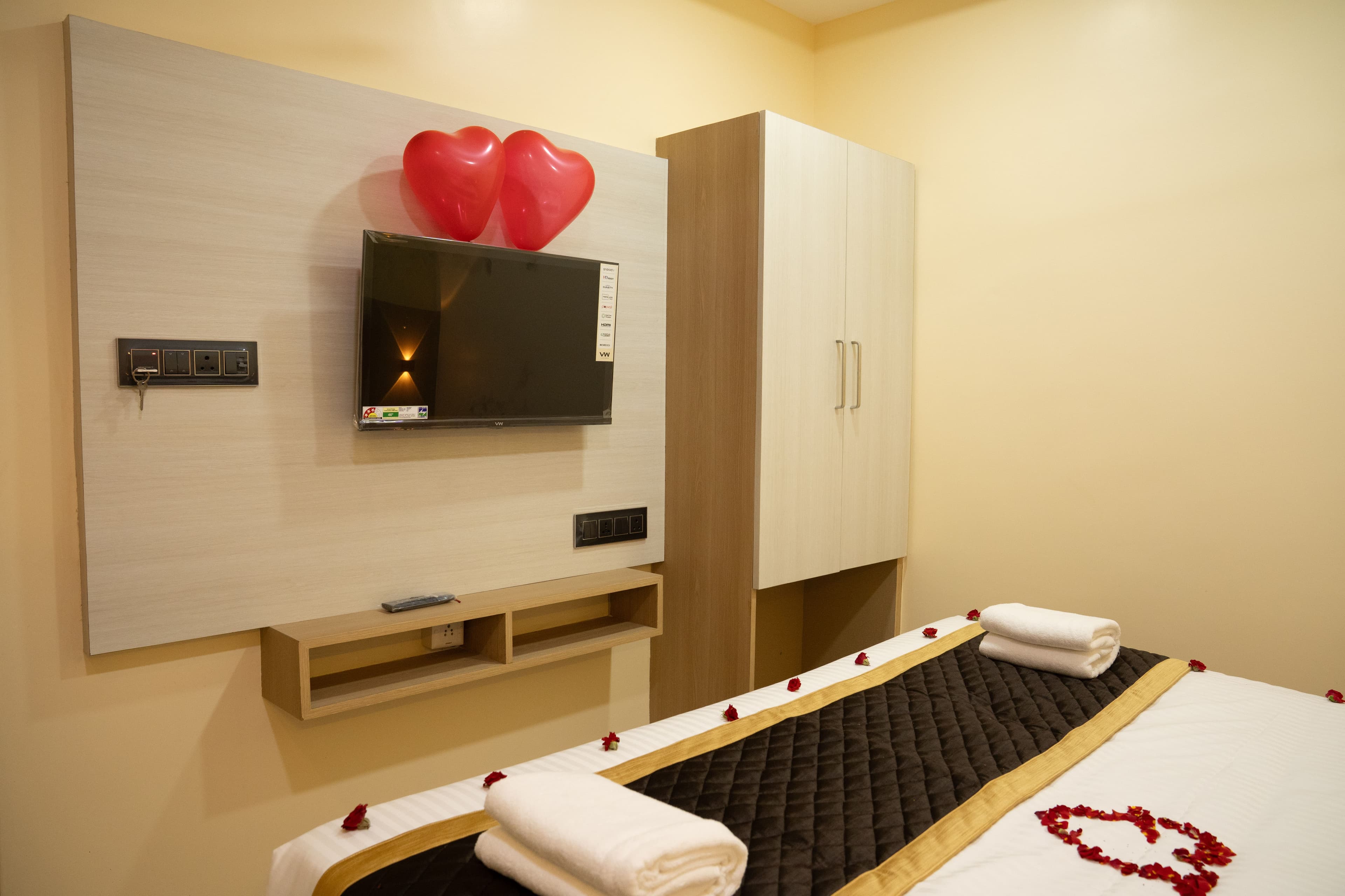 Premium Suite 5